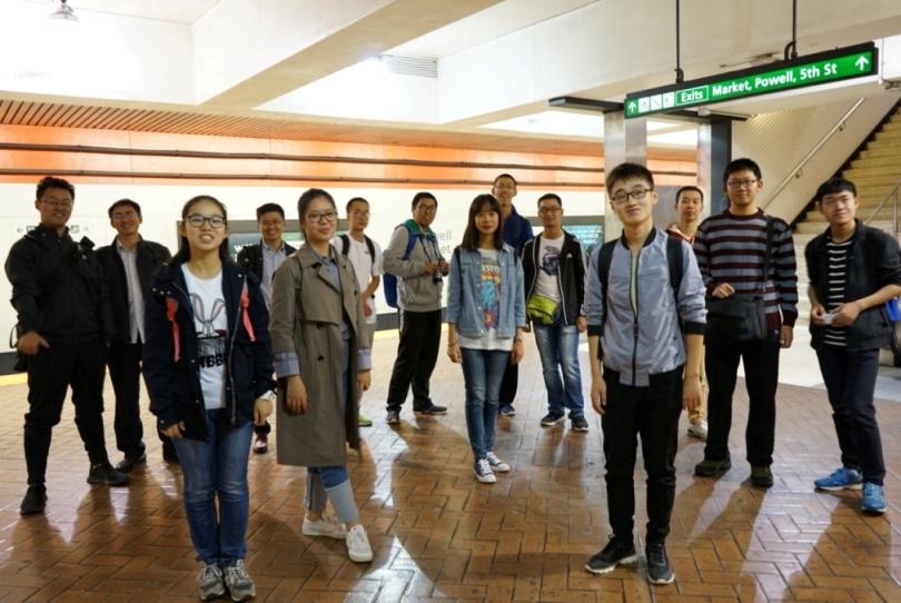 在旧金山会和的肉蒲团
游学队伍空间和遥感地信分队.jpg 在旧金山会和的肉蒲团
游学队伍空间和遥感地信分队.jpg